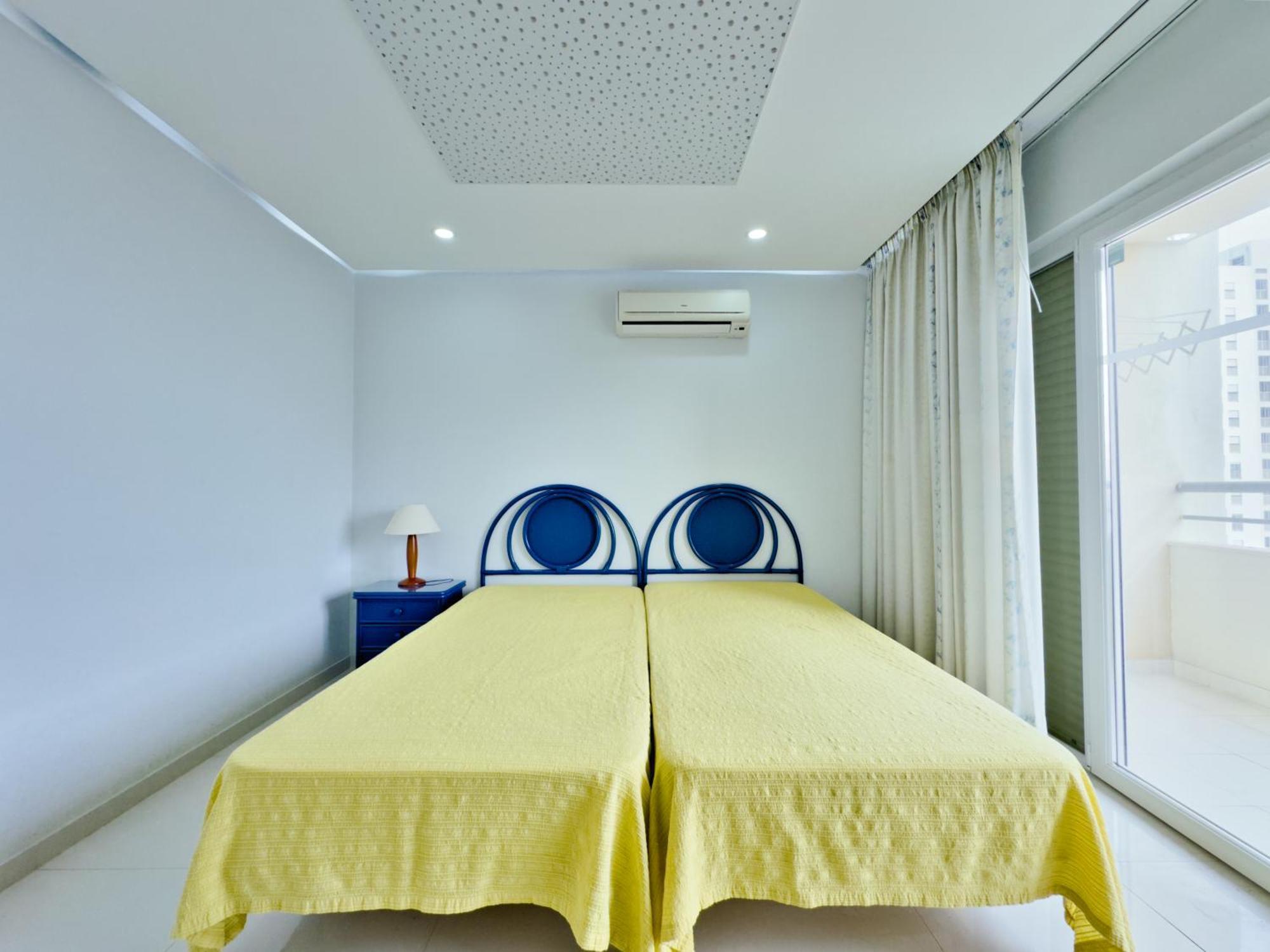 Apartamentos Turisticos Perola Da Rocha ポルティマン エクステリア 写真