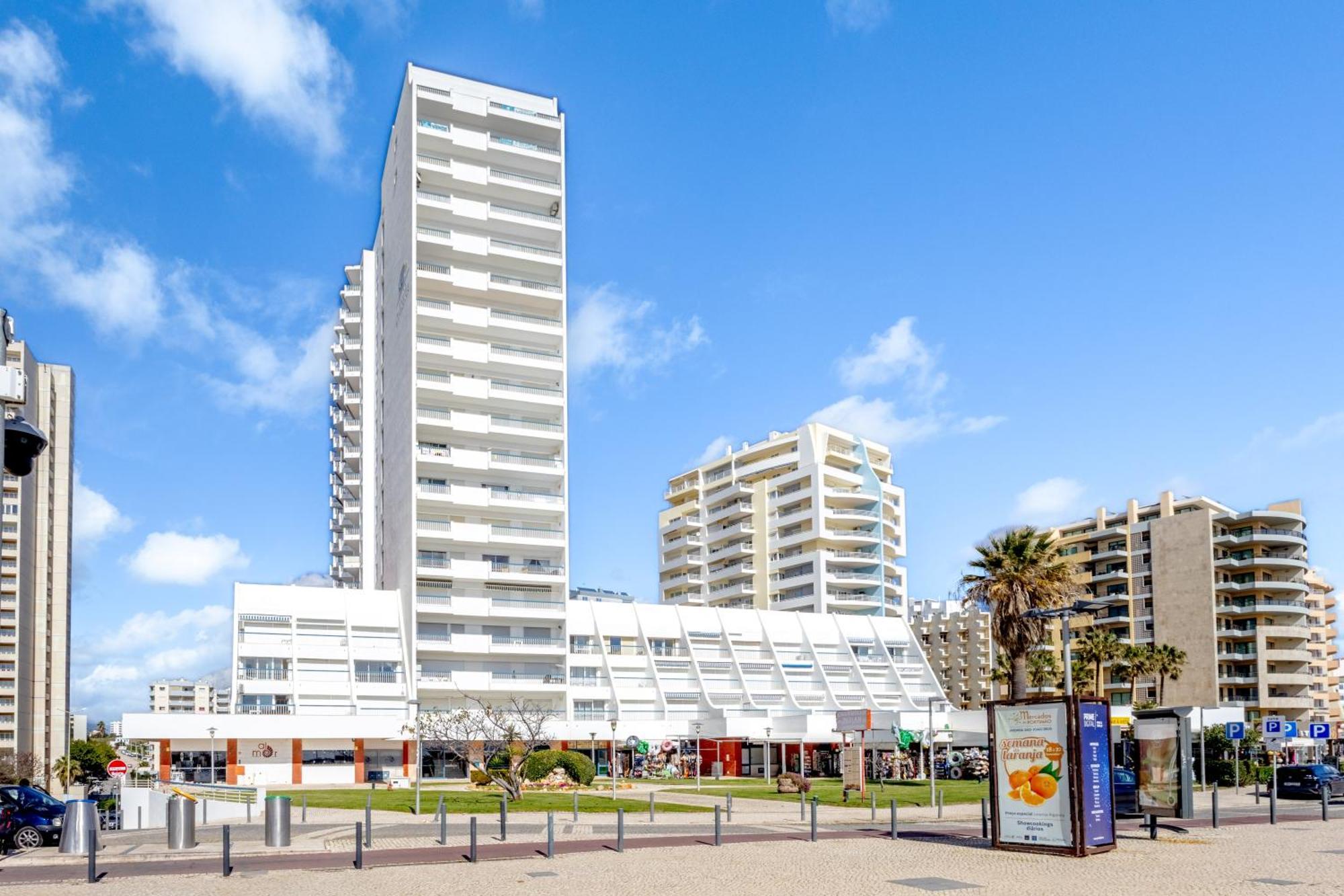 Apartamentos Turisticos Perola Da Rocha ポルティマン エクステリア 写真